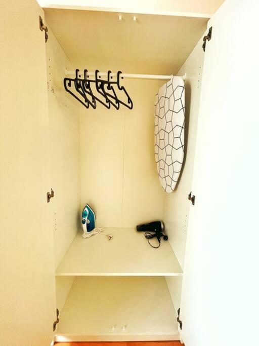 Central Spacious Flat Budapest Bagian luar foto