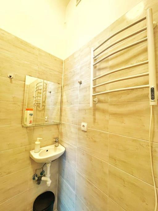 Central Spacious Flat Budapest Bagian luar foto