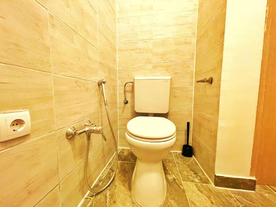 Central Spacious Flat Budapest Bagian luar foto