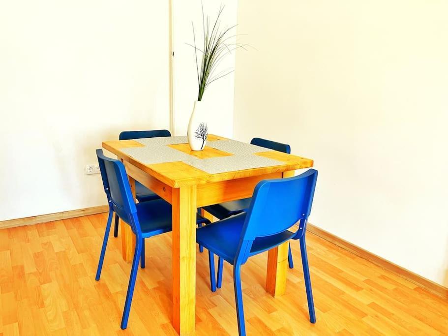 Central Spacious Flat Budapest Bagian luar foto